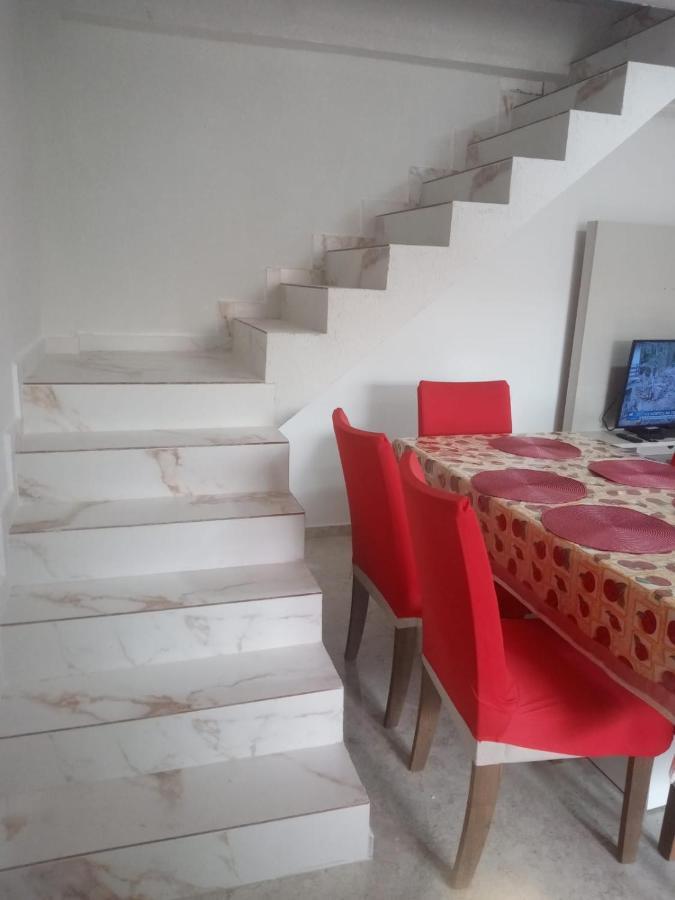 Apartamento Duplex Mobiliado Em São Pedro da Aldeia Kültér fotó